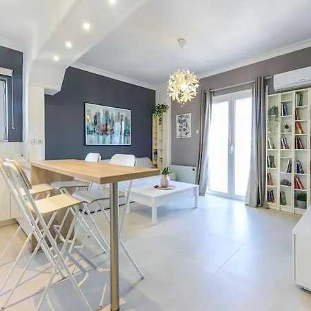 Modern Apt Close To Metaxourgeio Athens Exterior photo